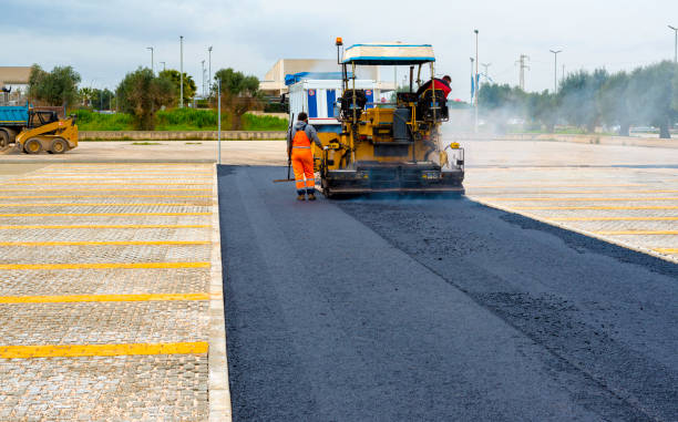 Best Concrete Paver Driveway  in Mineola, NY